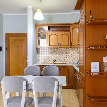 Da Vinci Apartment Vlorë Esterno foto