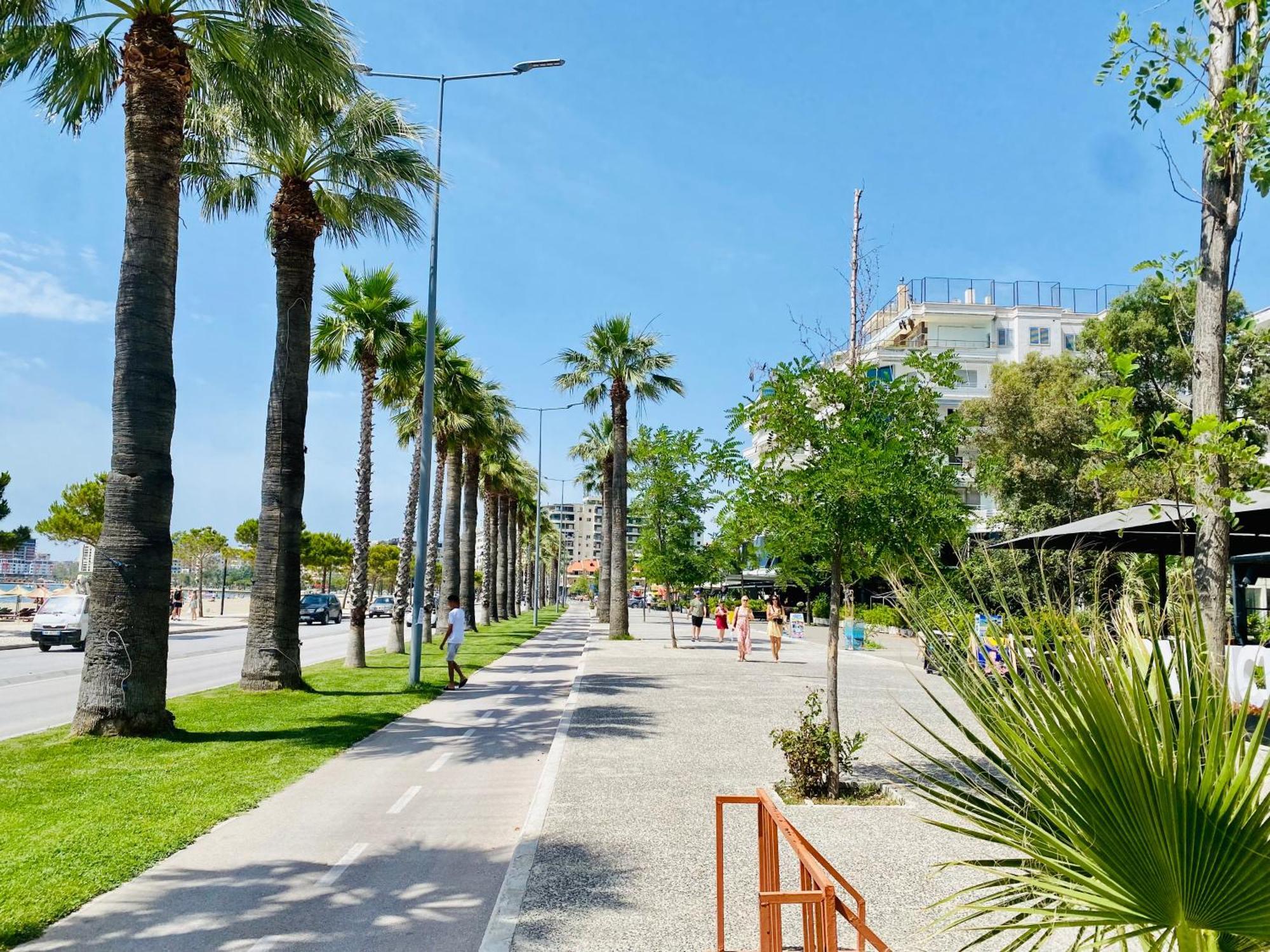 Da Vinci Apartment Vlorë Esterno foto