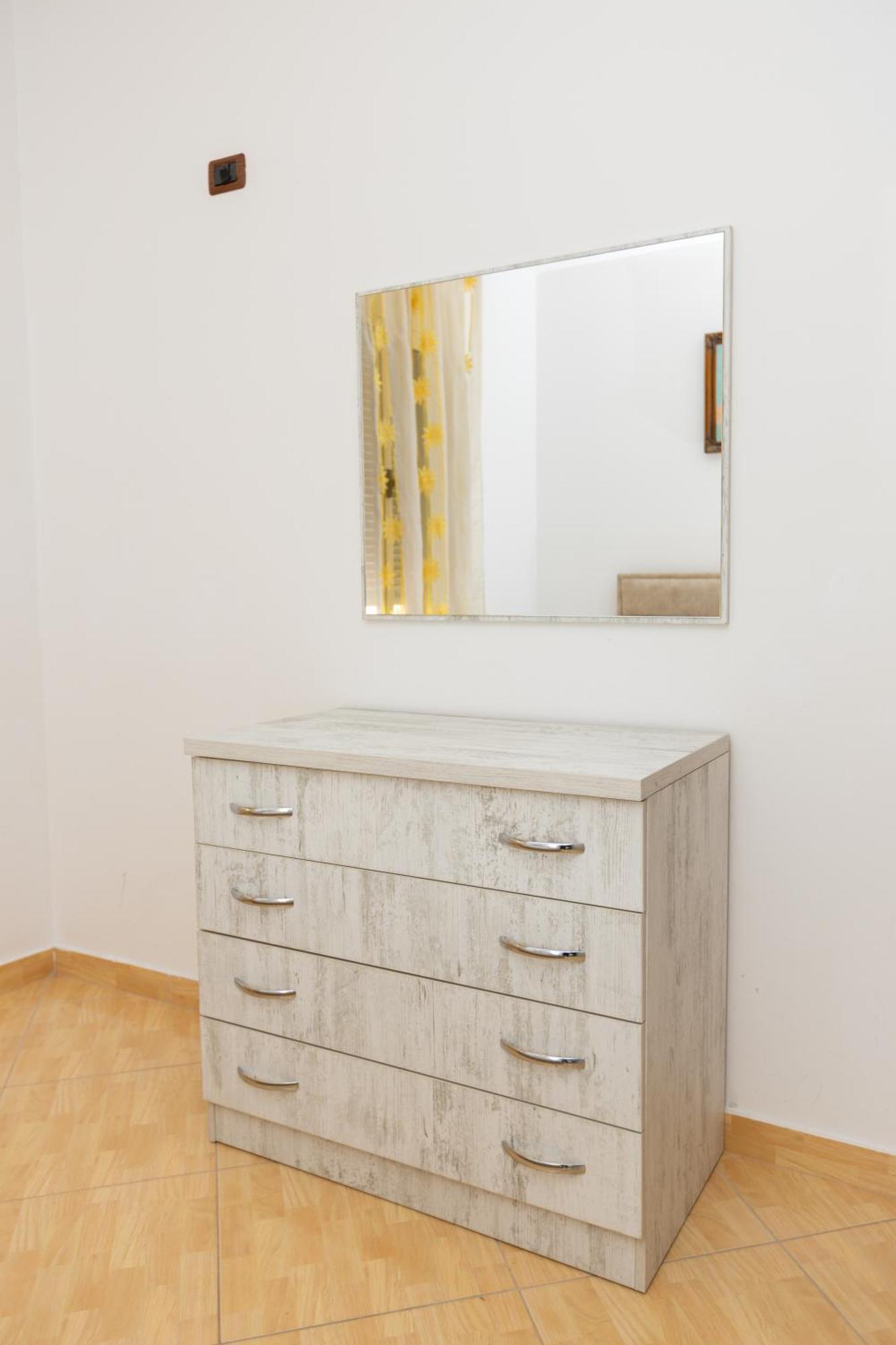 Da Vinci Apartment Vlorë Esterno foto
